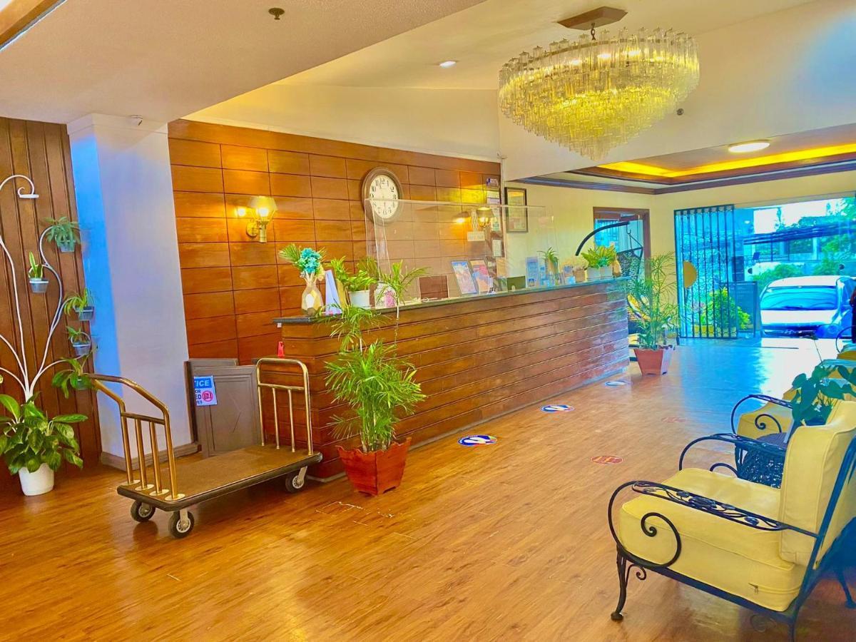 Tagaytay Hotel Sixb Tagaytay City Esterno foto