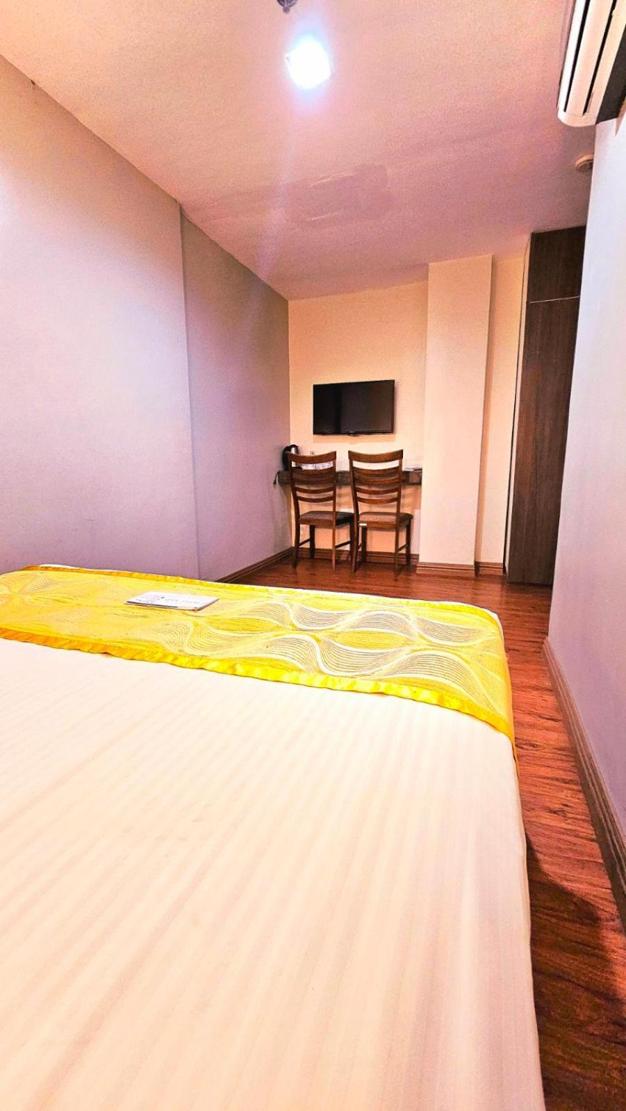 Tagaytay Hotel Sixb Tagaytay City Esterno foto