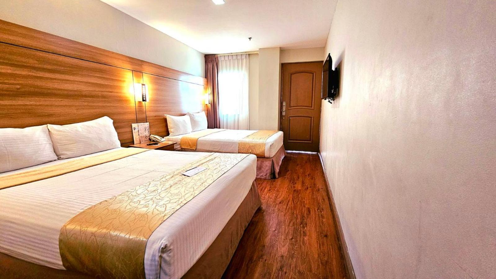 Tagaytay Hotel Sixb Tagaytay City Esterno foto